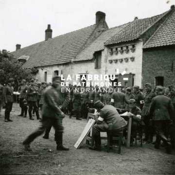 Appel des soldats allemands dans une ferme à Deauville